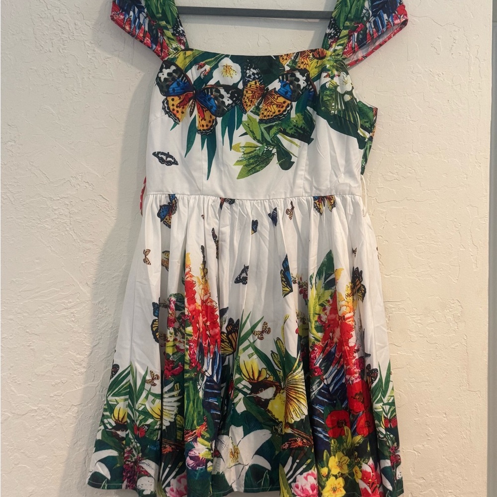 L'ATISTE Green and Red Off-the-Shoulder Sundress